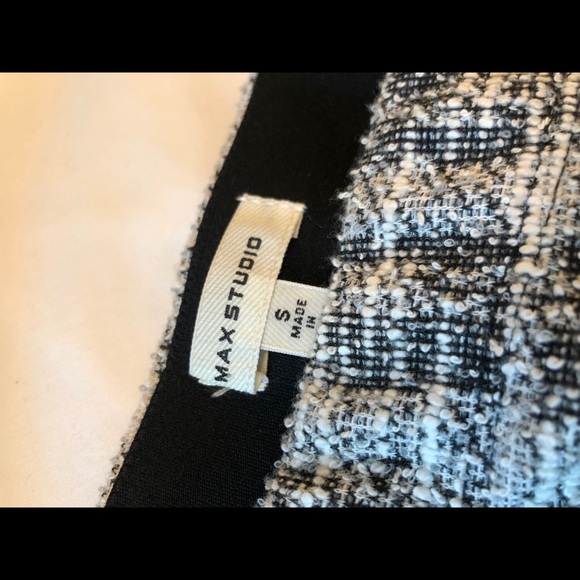 Pencil skirt - Picture 3 of 3